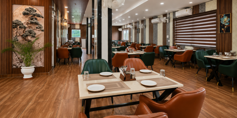 hotel in dehra | Jaswal Luxury Hotel near Central University