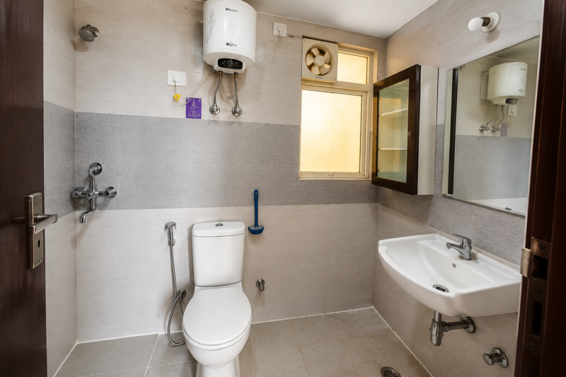 2 BHK Flat for Rent in Noida Extension - Amrapali Leisure Park