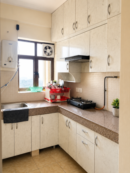 Luxury Fully Furnished 2 BHK Flat for Rent in Eros Sampoornam