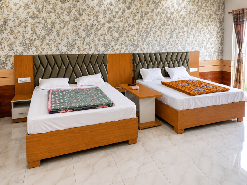 Premium 4-Bed Deluxe Family Suite at Pong View Hotel Dehra
