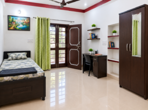 Parmar PG Matour Chowk Kangra Sharing Room