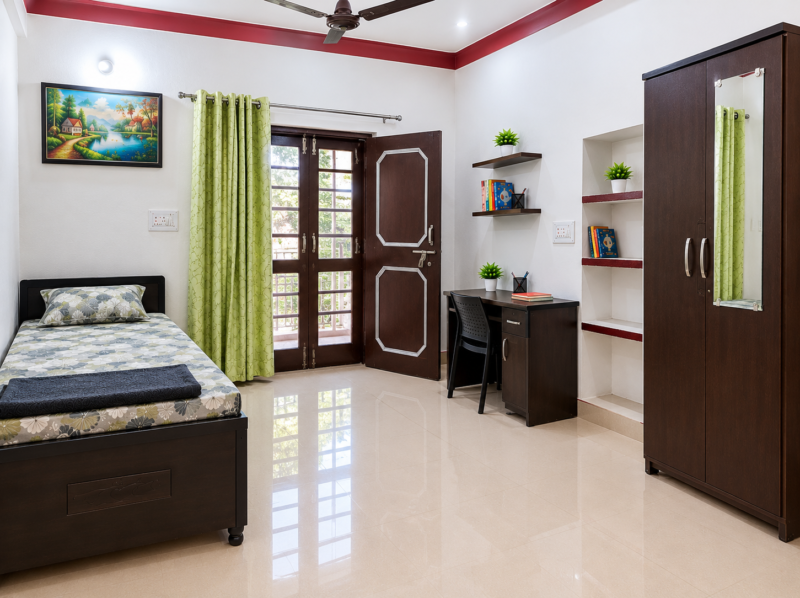 Parmar PG, Matour Chowk, Kangra | Near Govt. & Saran College