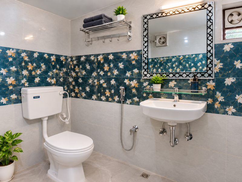 Parmar PG, Matour Chowk, Kangra | Near Govt. & Saran College