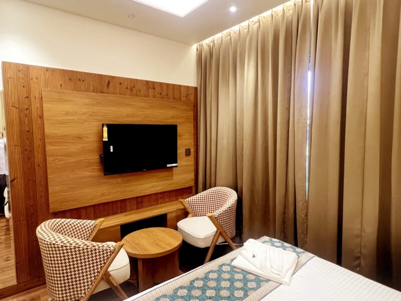 Shrithik Regency Super Deluxe Room Jawalamukhi