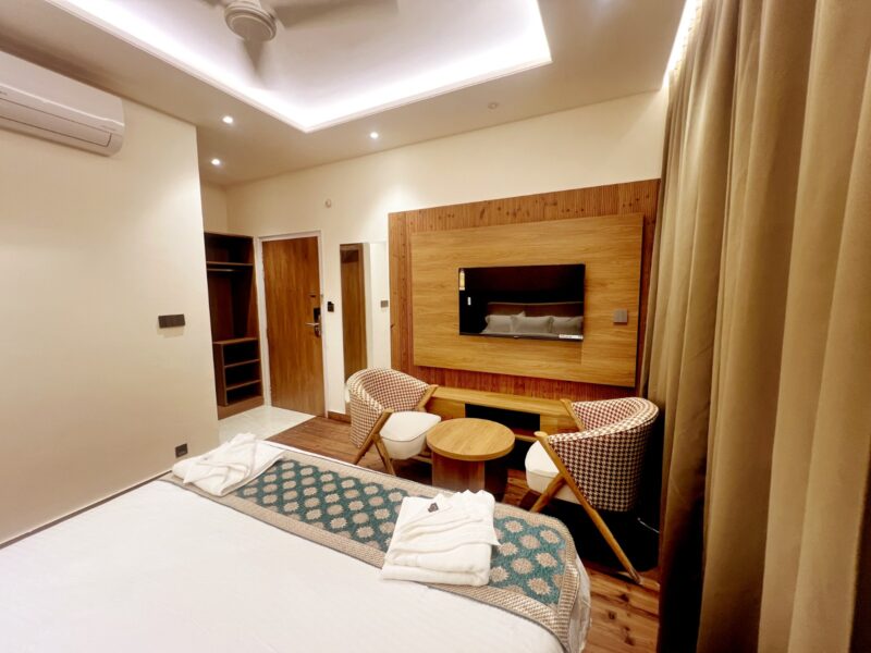 Shrithik Regency Super Deluxe Room Jawalamukhi